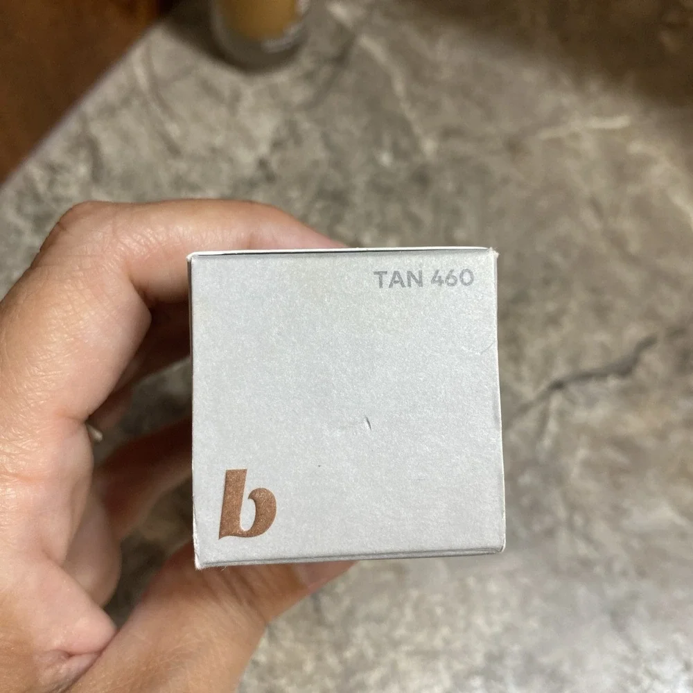 BNIB BEAUTYCOUNTER Skin Twin Featherweight Foundation 1 fl‎ oz Each Tan 460